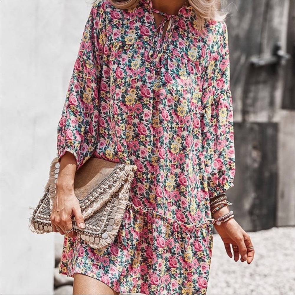 Gaovot Floral Three Quarter Sleeve Dress | Large